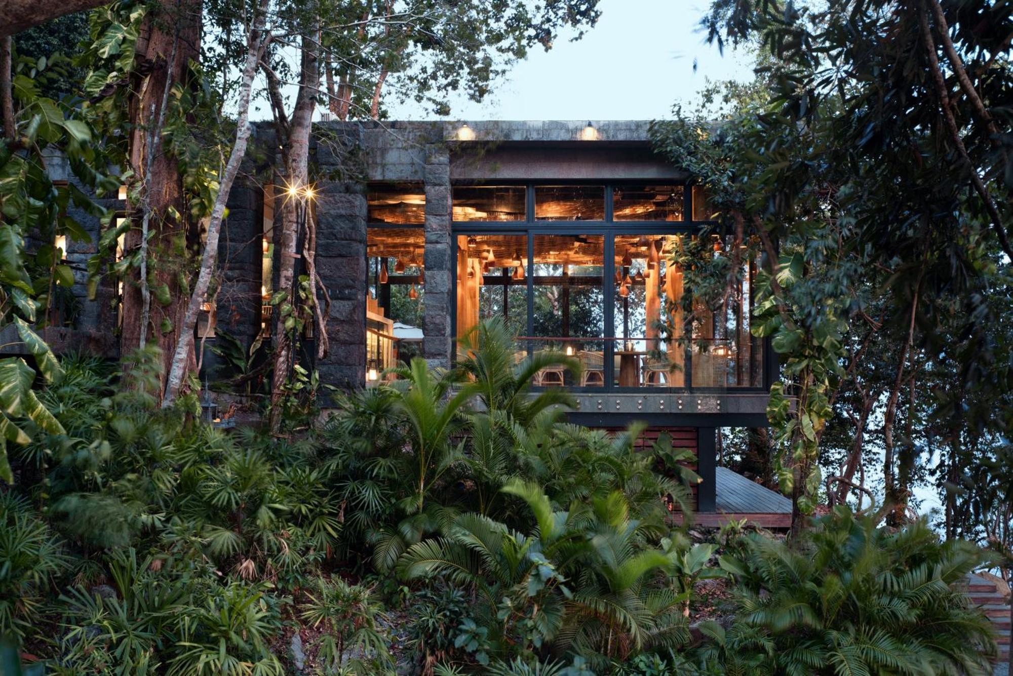 Отель Six Senses Krabey Island Koh Krabey Экстерьер фото