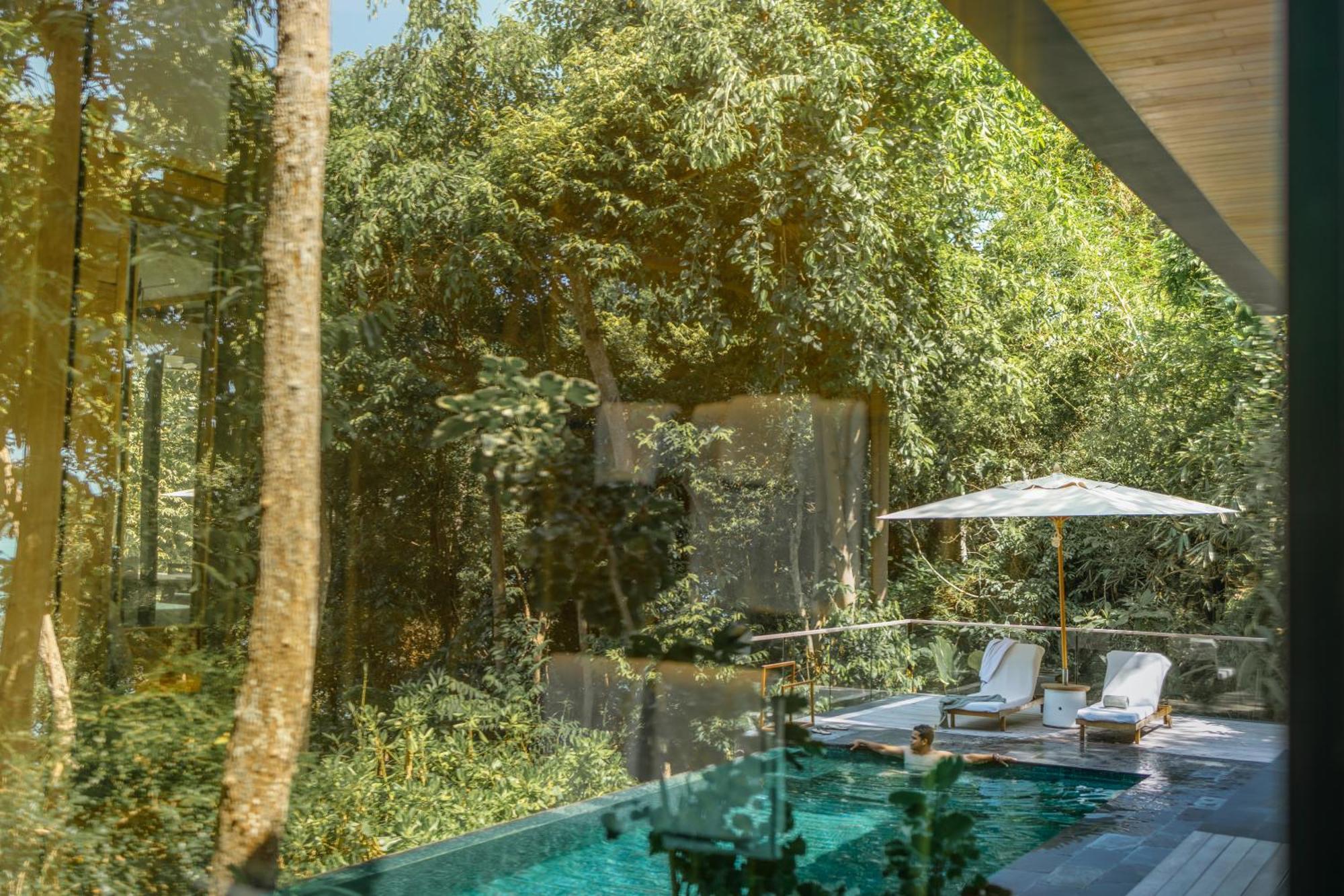Отель Six Senses Krabey Island Koh Krabey Экстерьер фото